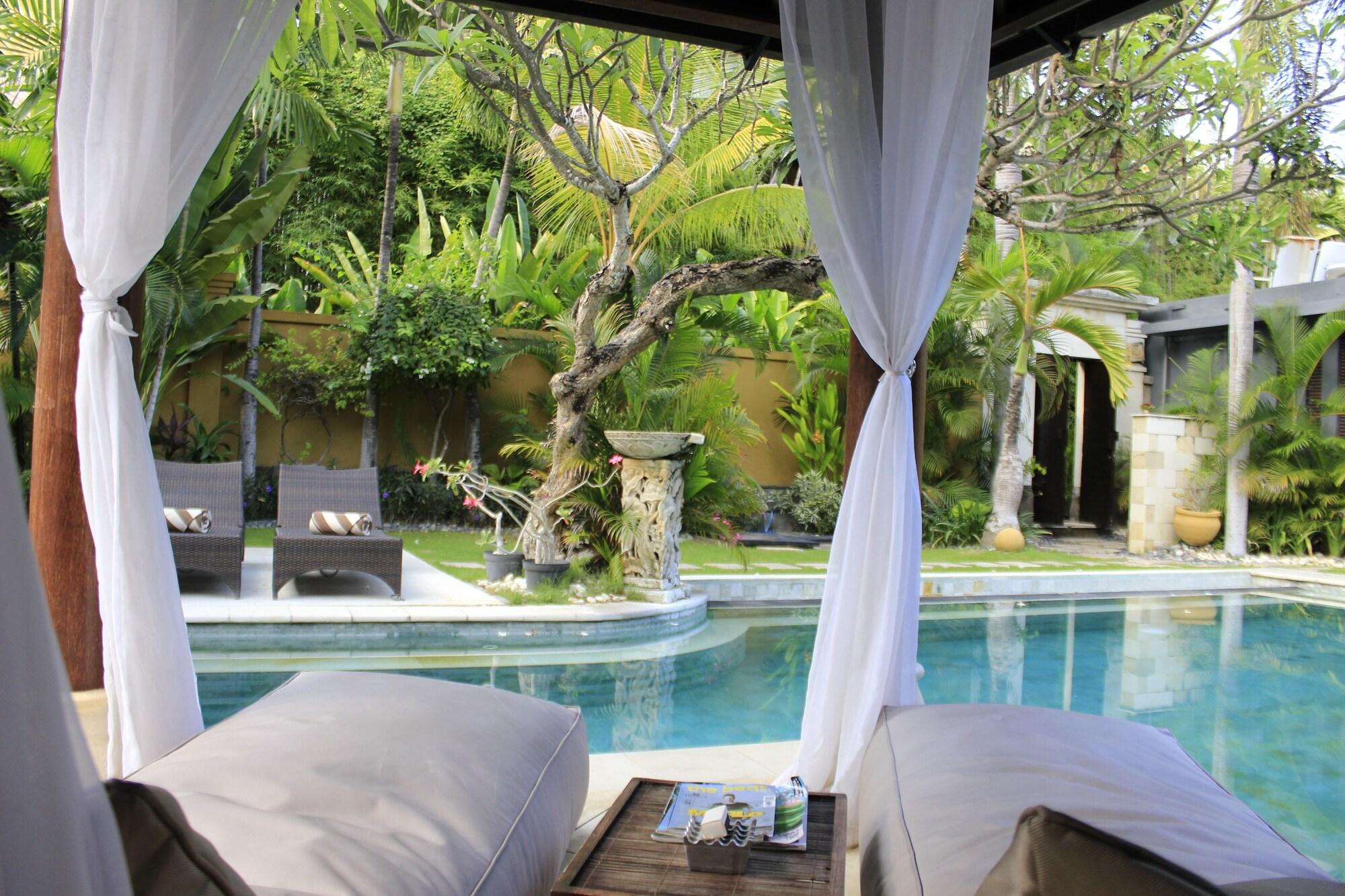 Maya Sayang Bali Hotel 4*